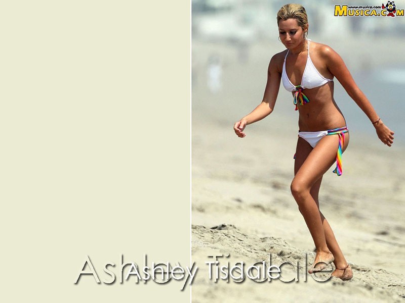 Fondo de pantalla de Ashley Tisdale