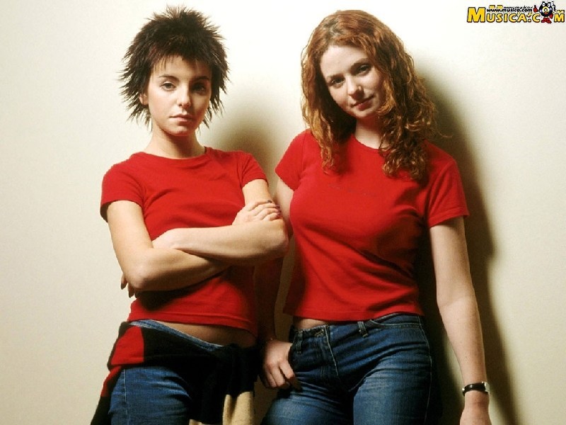 Fondo de pantalla de T.a.t.u.