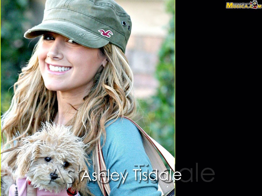 Fondo de pantalla de Ashley Tisdale