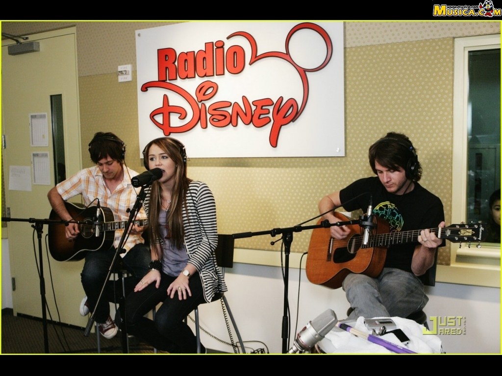 Fondo de pantalla de Radio Disney