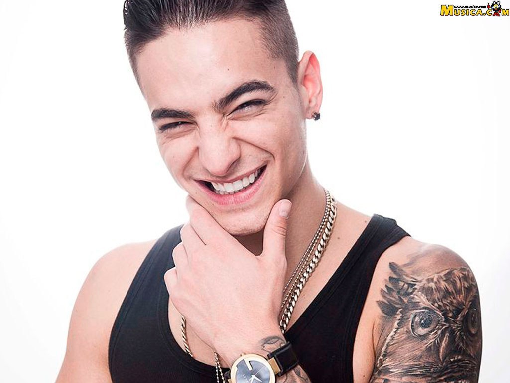 Fondo de pantalla de Maluma