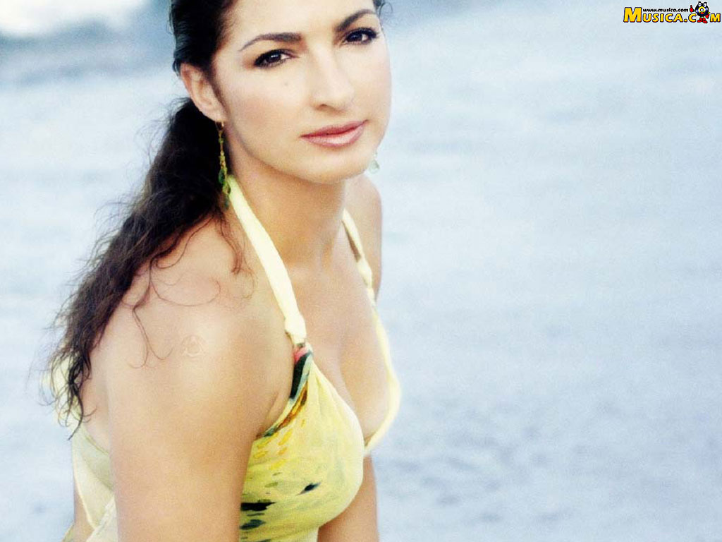 Fondo de pantalla de Gloria Estefan