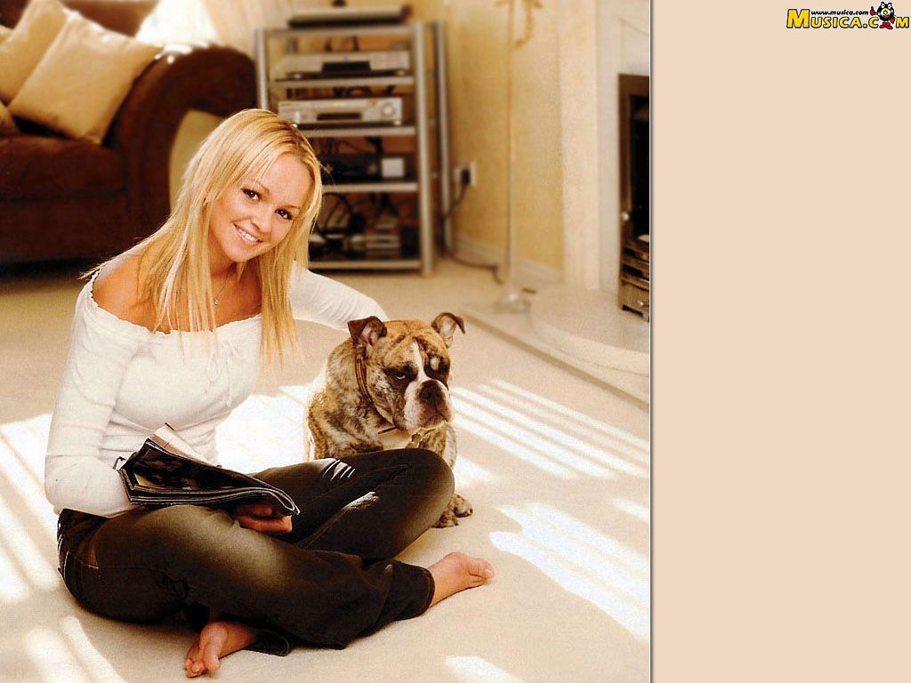 Fondo de pantalla de Jennifer Ellison