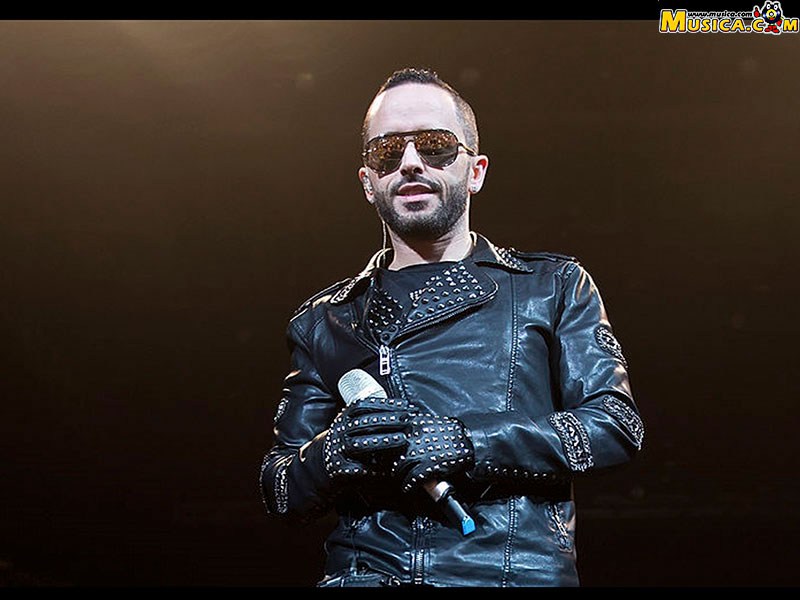 Fondo de pantalla de Yandel