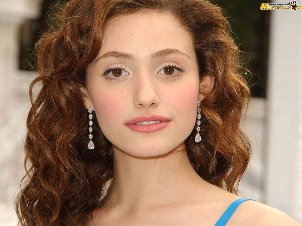 Fondo de pantalla de Emmy Rossum