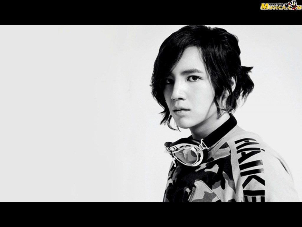 Fondo de pantalla de Jang Geun Suk