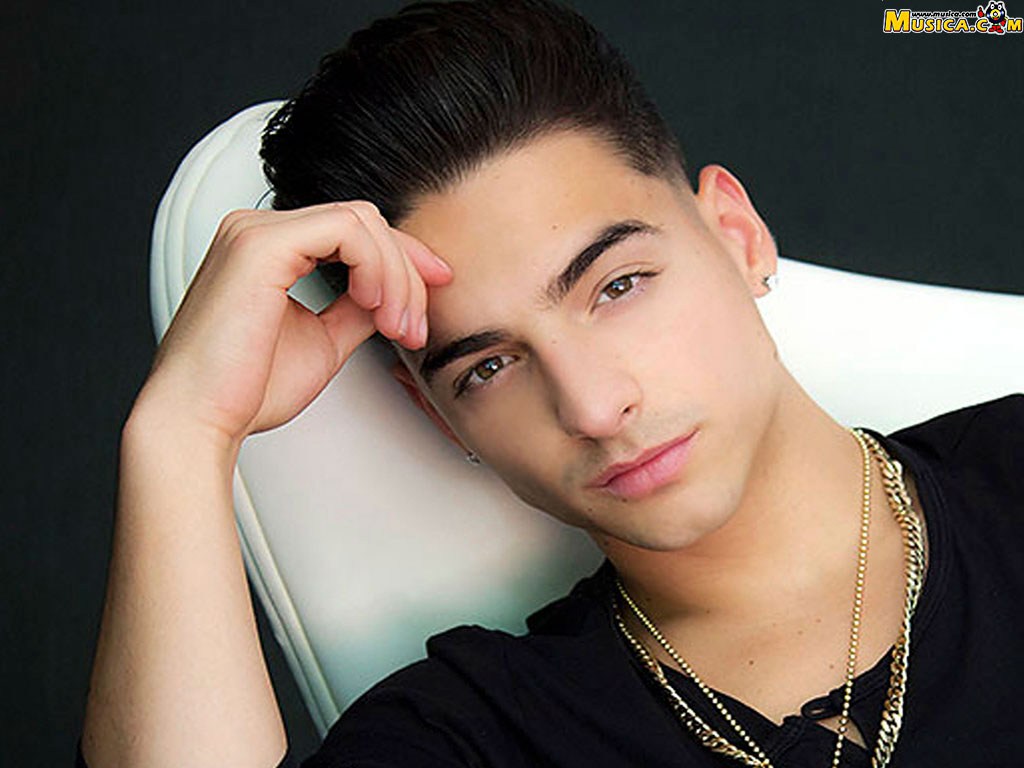 Fondo de pantalla de Maluma