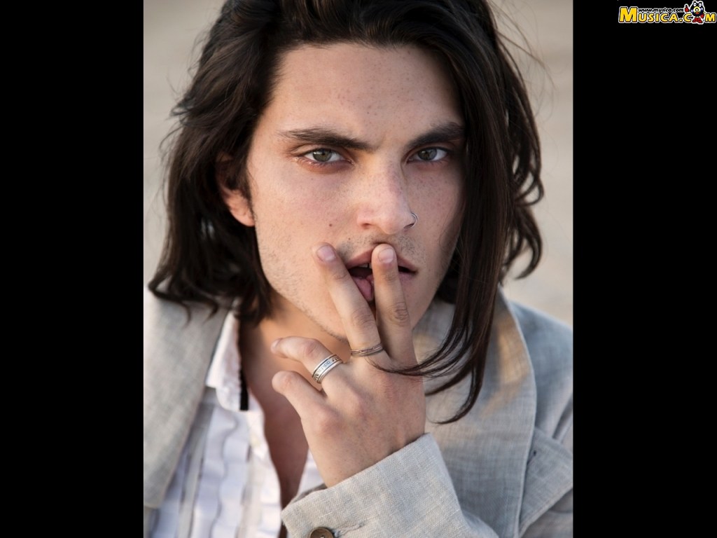 Fondo de pantalla de Samuel Larsen