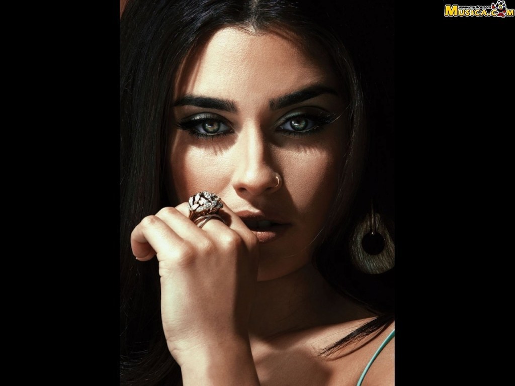 Fondo de pantalla de Lauren Jauregui