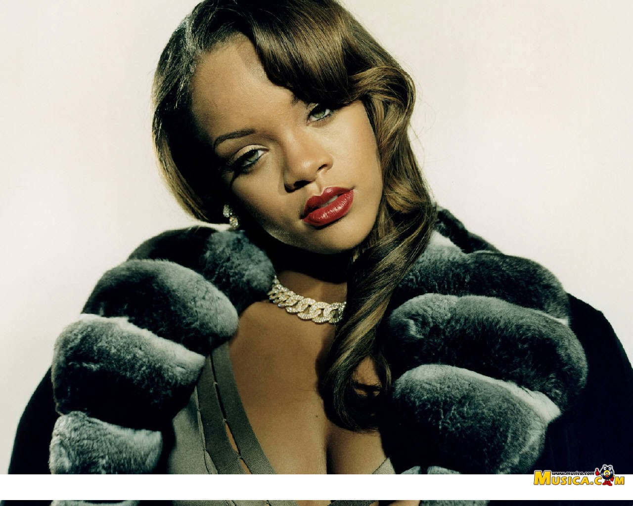 Fondo de pantalla de Rihanna