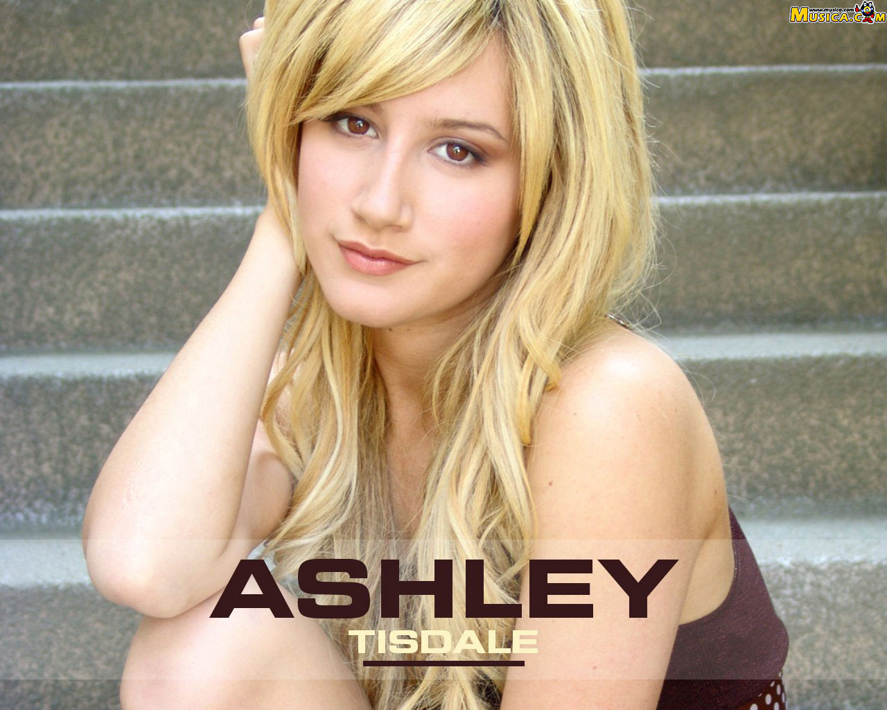 Fondo de pantalla de Ashley Tisdale