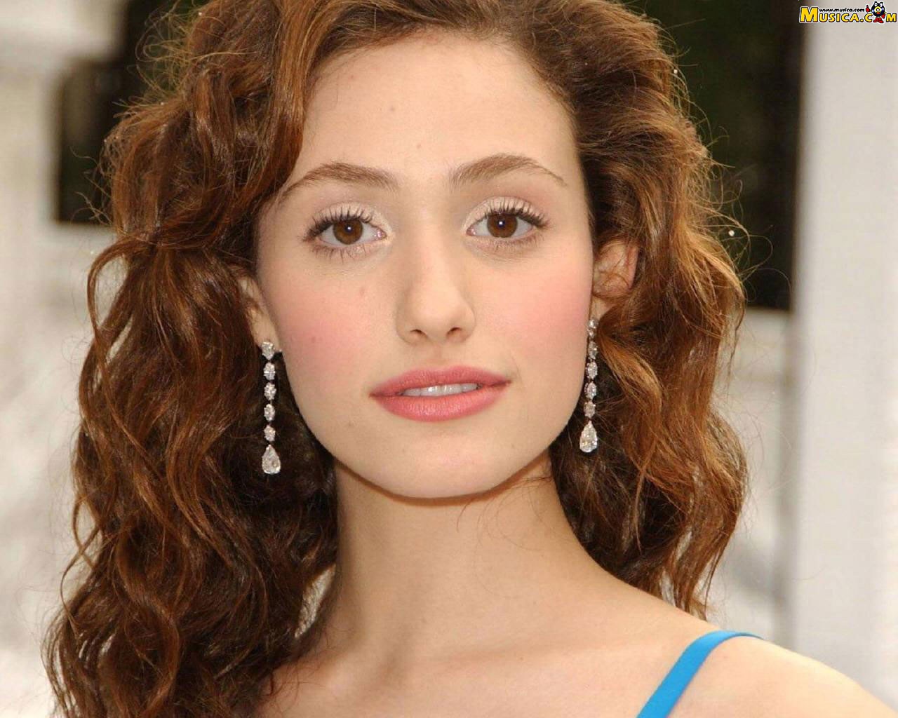 Fondo de pantalla de Emmy Rossum