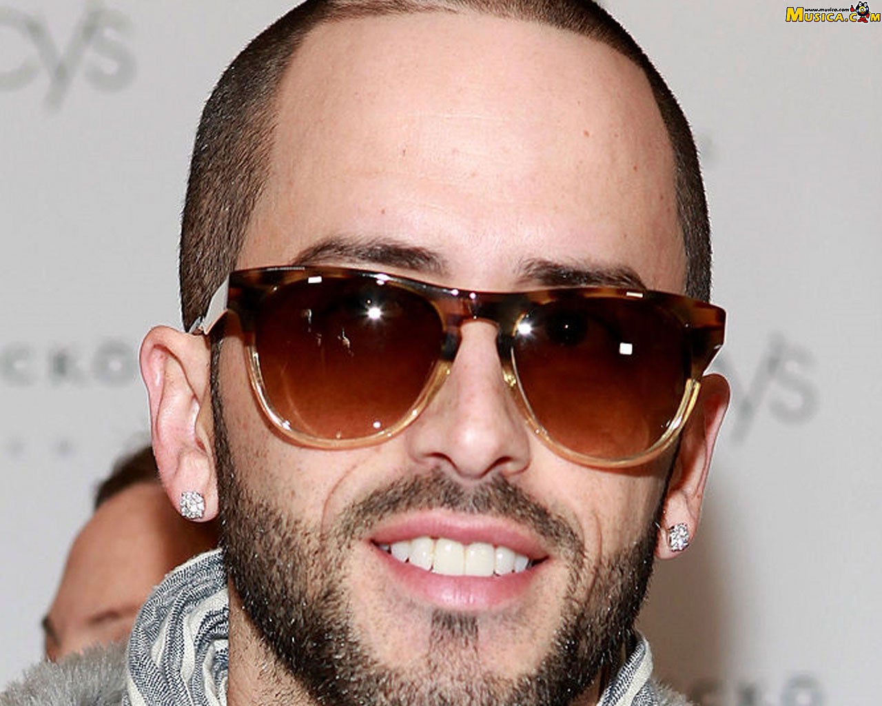 Fondo de pantalla de Yandel