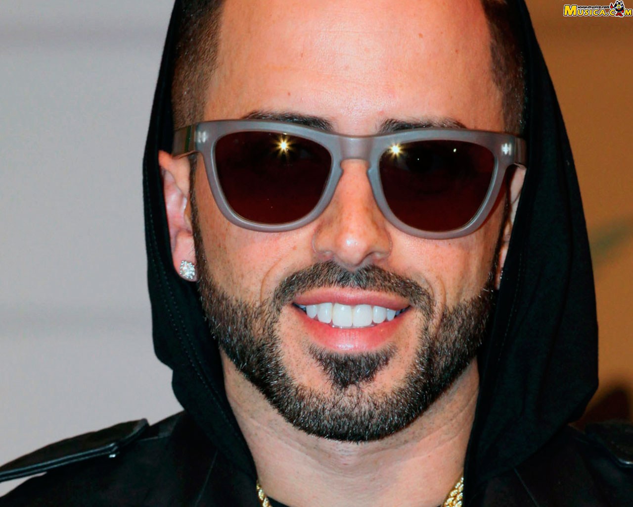 Fondo de pantalla de Yandel