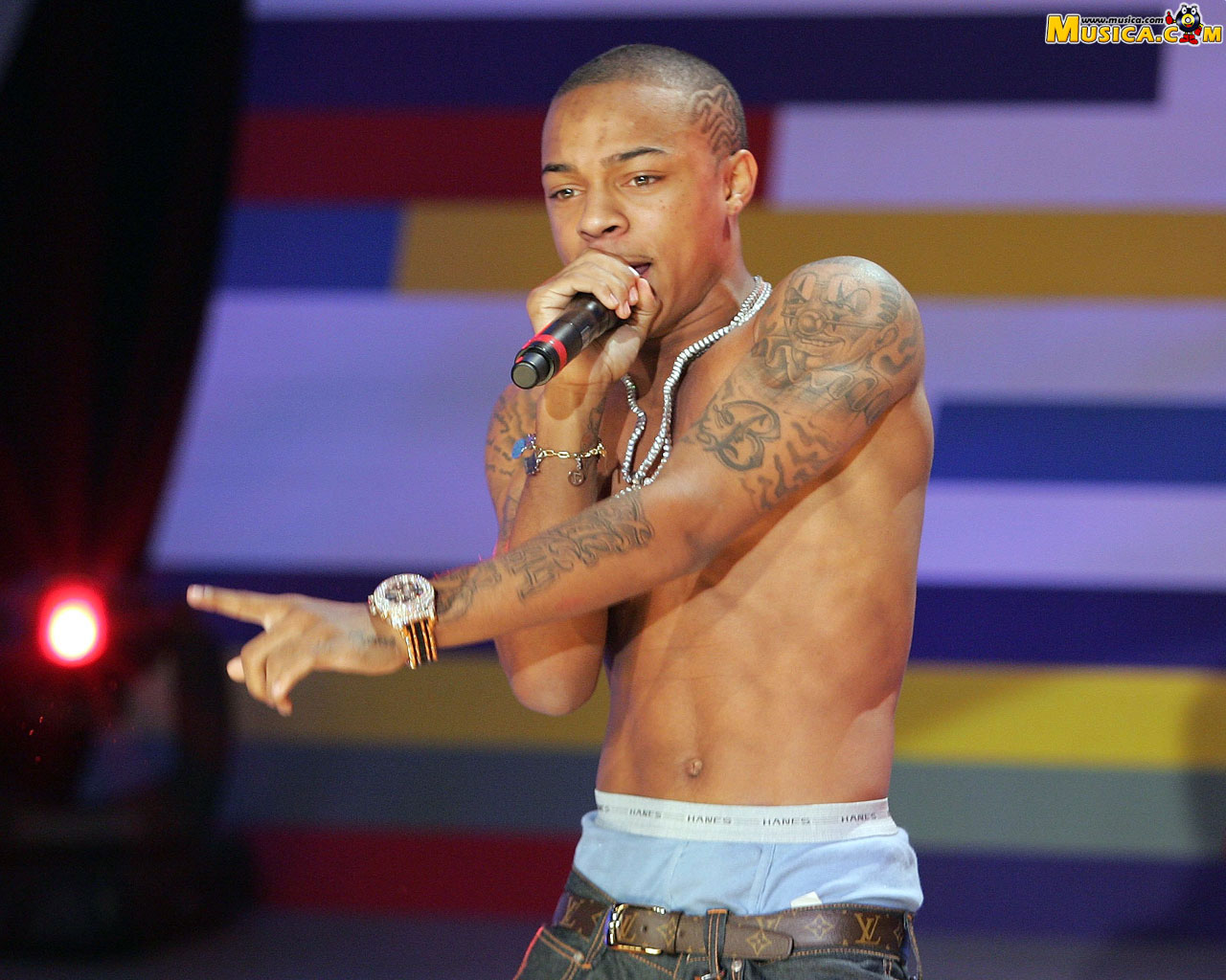 Fondo de pantalla de Bow Wow