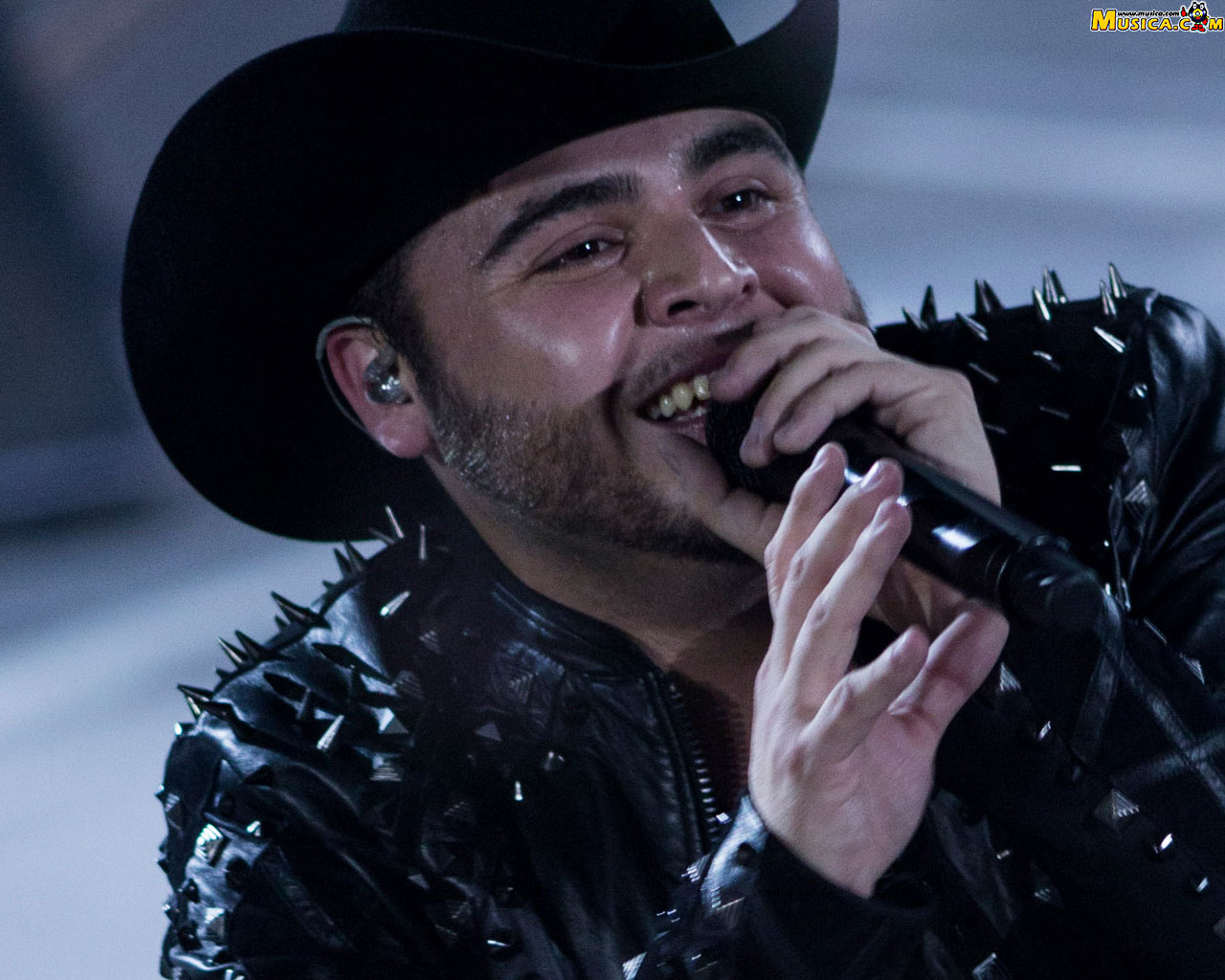 Fondo de pantalla de Gerardo Ortiz