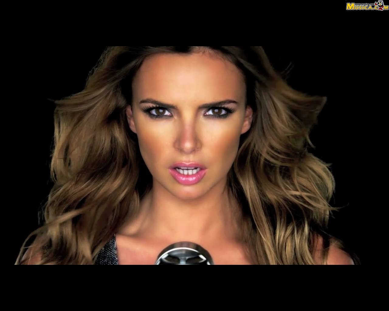 Fondo de pantalla de Nadine Coyle