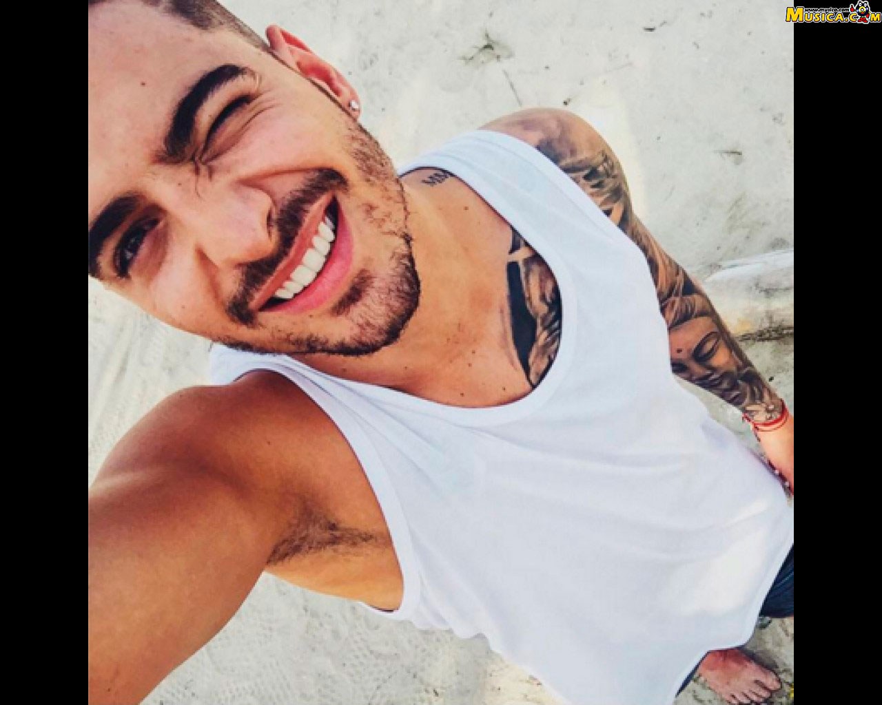 Fondo de pantalla de Maluma