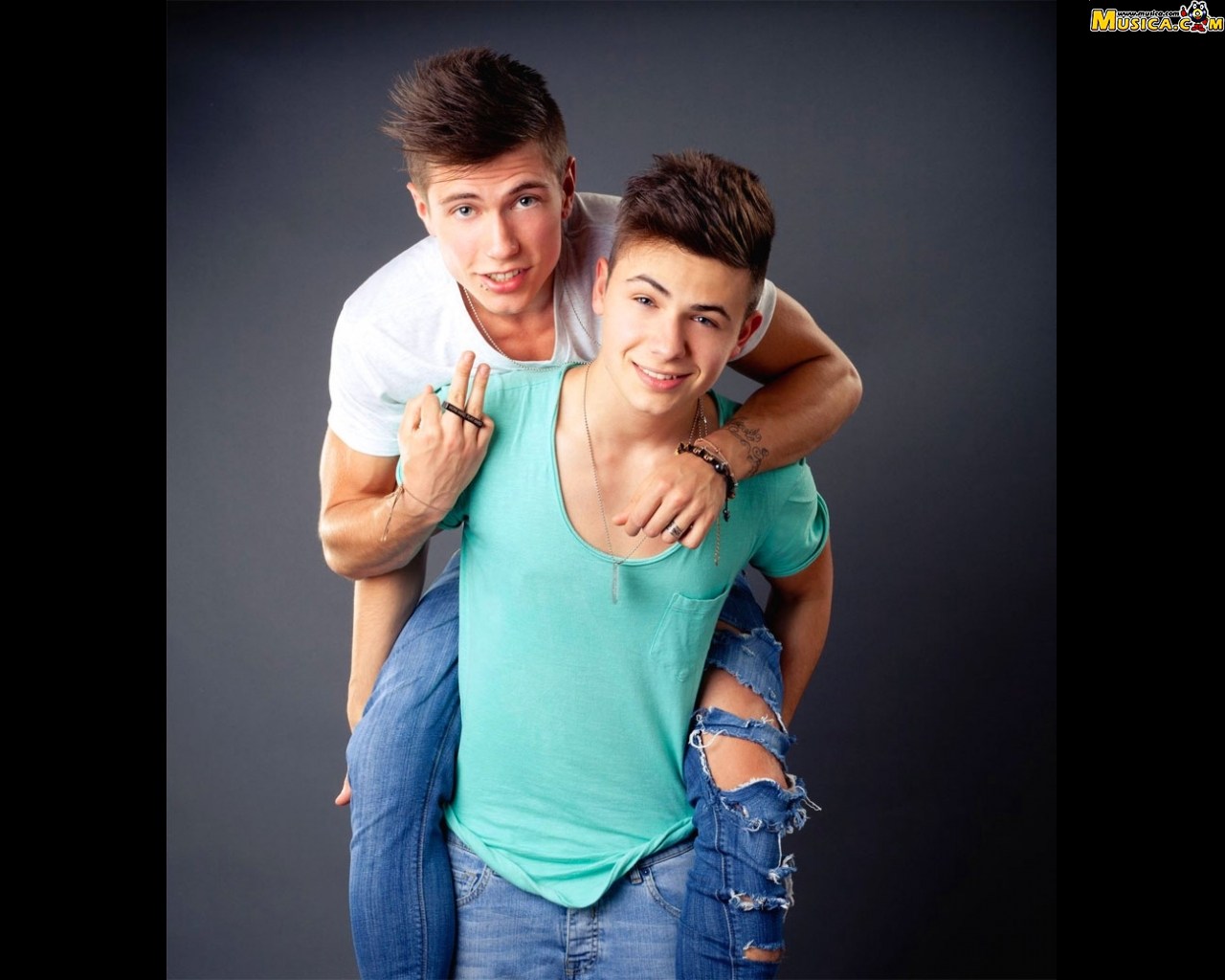 Fondo de pantalla de Benji & Fede