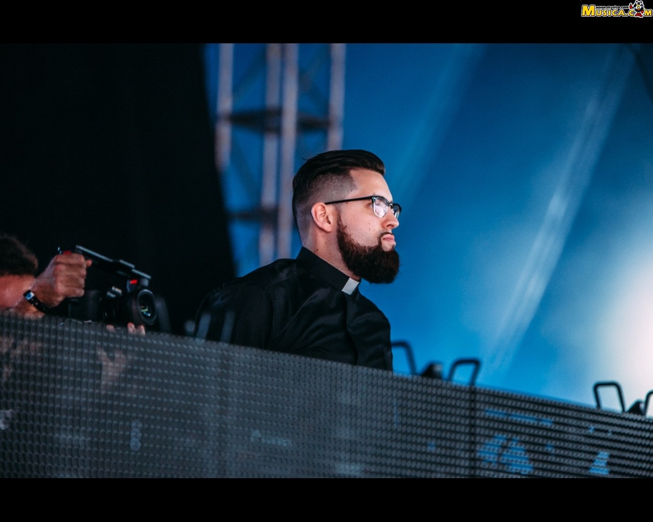 Fondo de pantalla de Tchami