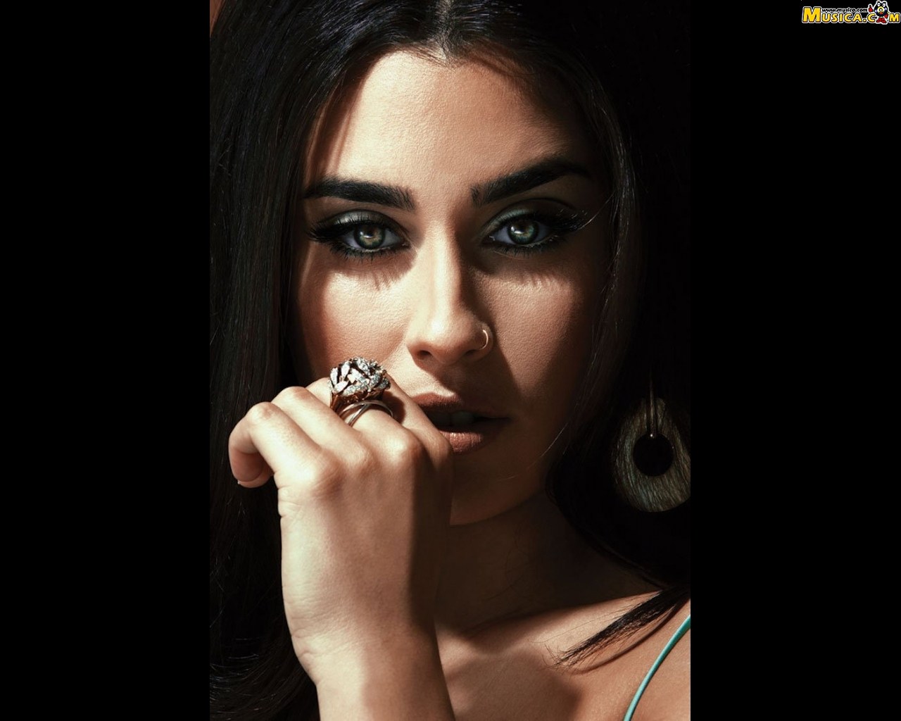 Fondo de pantalla de Lauren Jauregui