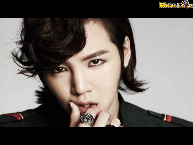 Fondo de pantalla de Jang Keun Suk