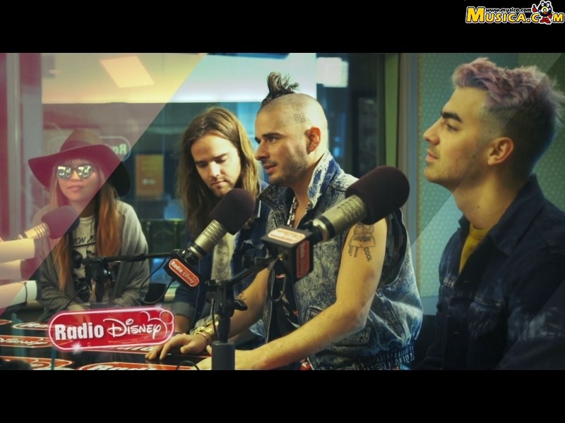 Fondo de pantalla de Radio Disney