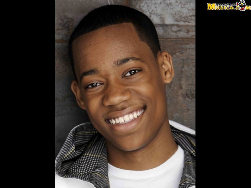 Fondo de pantalla de Tyler James Williams