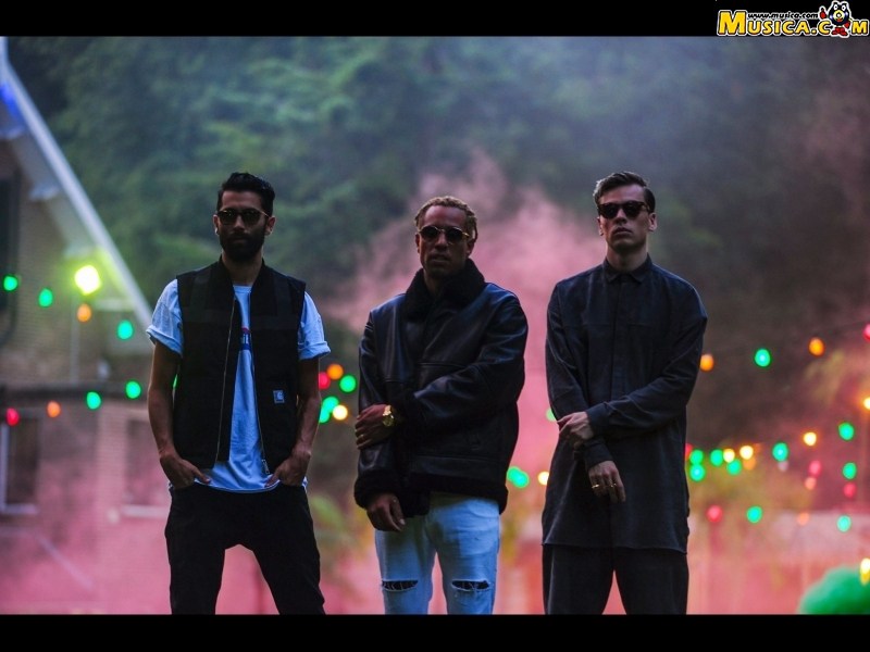 Fondo de pantalla de Yellow Claw