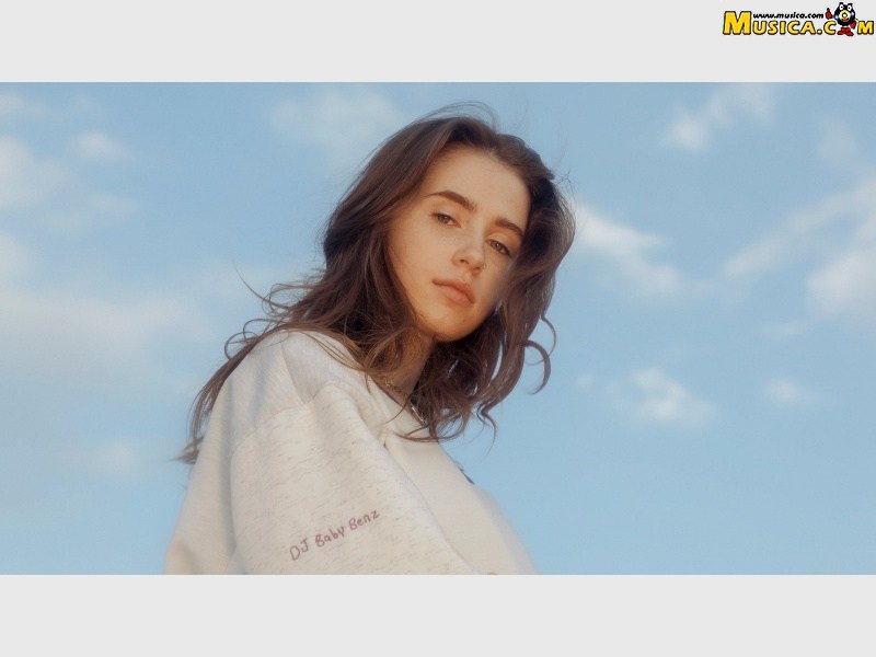 Fondo de pantalla de Clairo