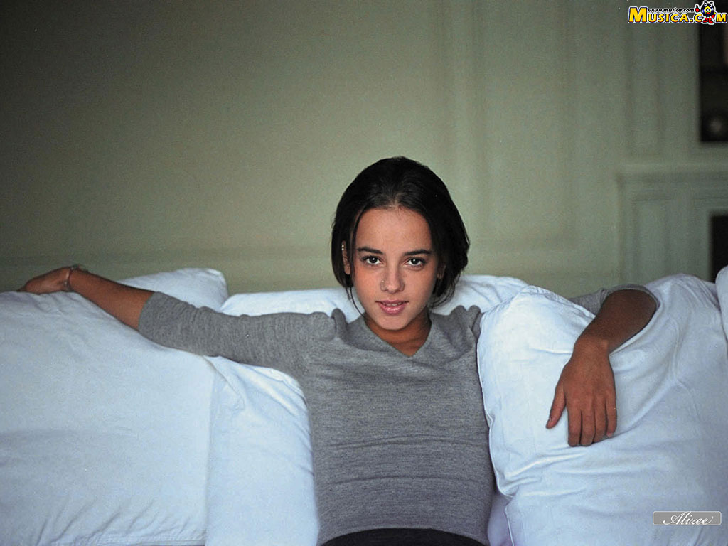 Fondo de pantalla de Alizee