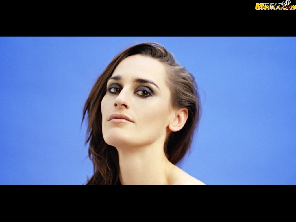 Fondo de pantalla de Yelle