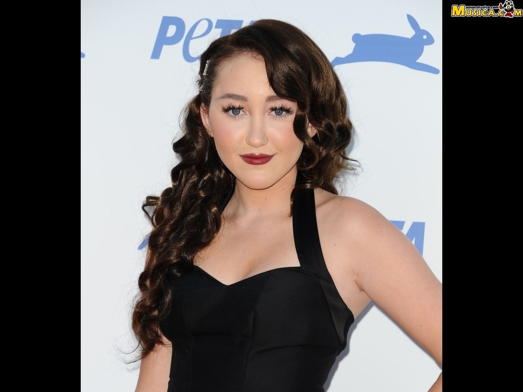 Fondo de pantalla de Noah Cyrus