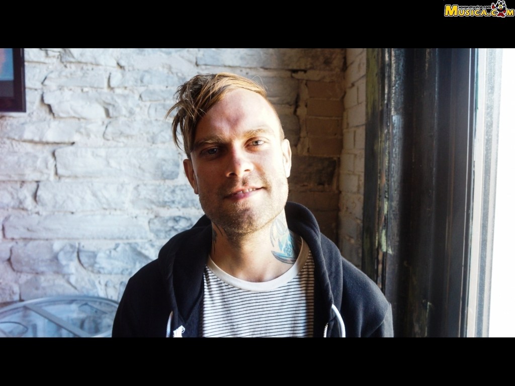 Fondo de pantalla de Bert McCracken