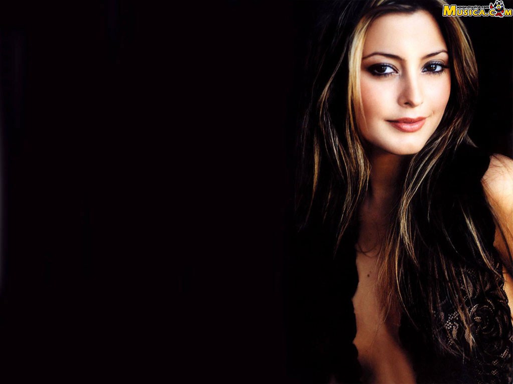 Fondo de pantalla de Holly Valance