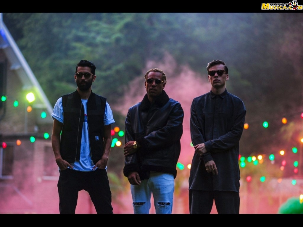 Fondo de pantalla de Yellow Claw