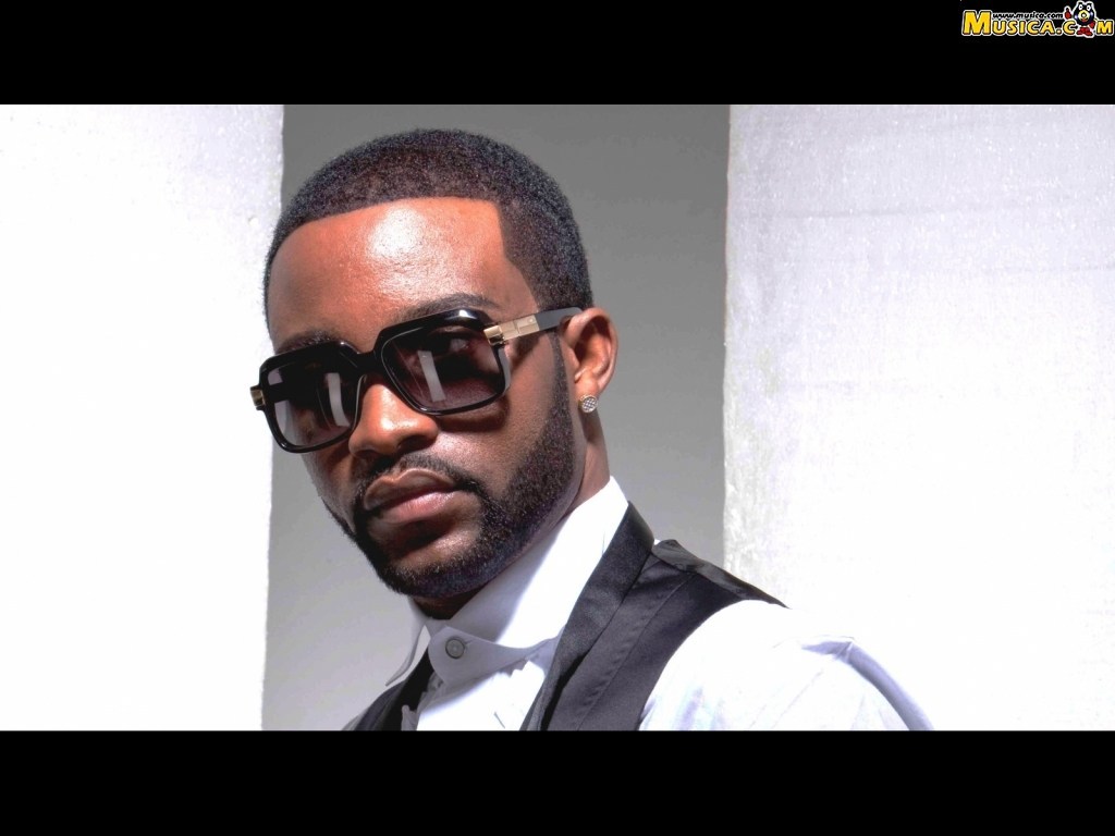 Fondo de pantalla de Fally Ipupa