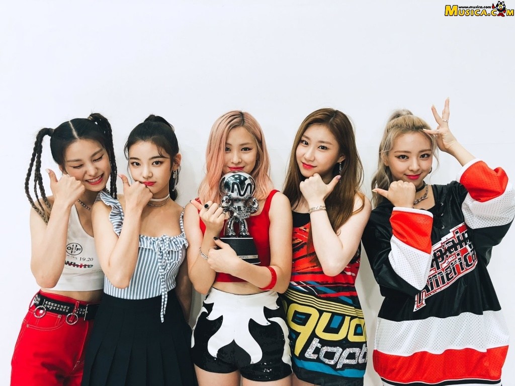 Fondo de pantalla de ITZY