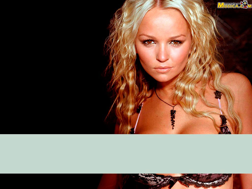 Fondo de pantalla de Jennifer Ellison