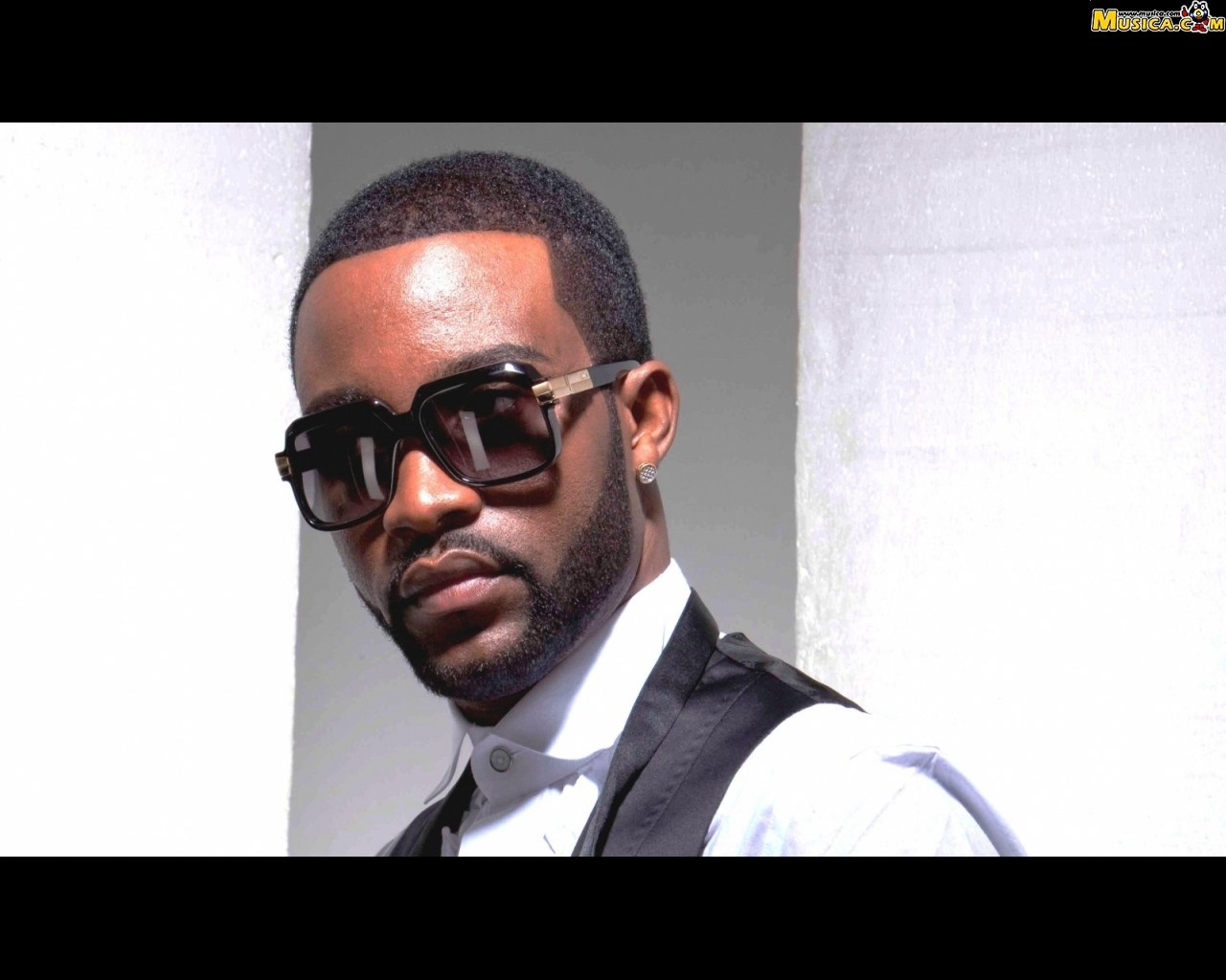 Fondo de pantalla de Fally Ipupa