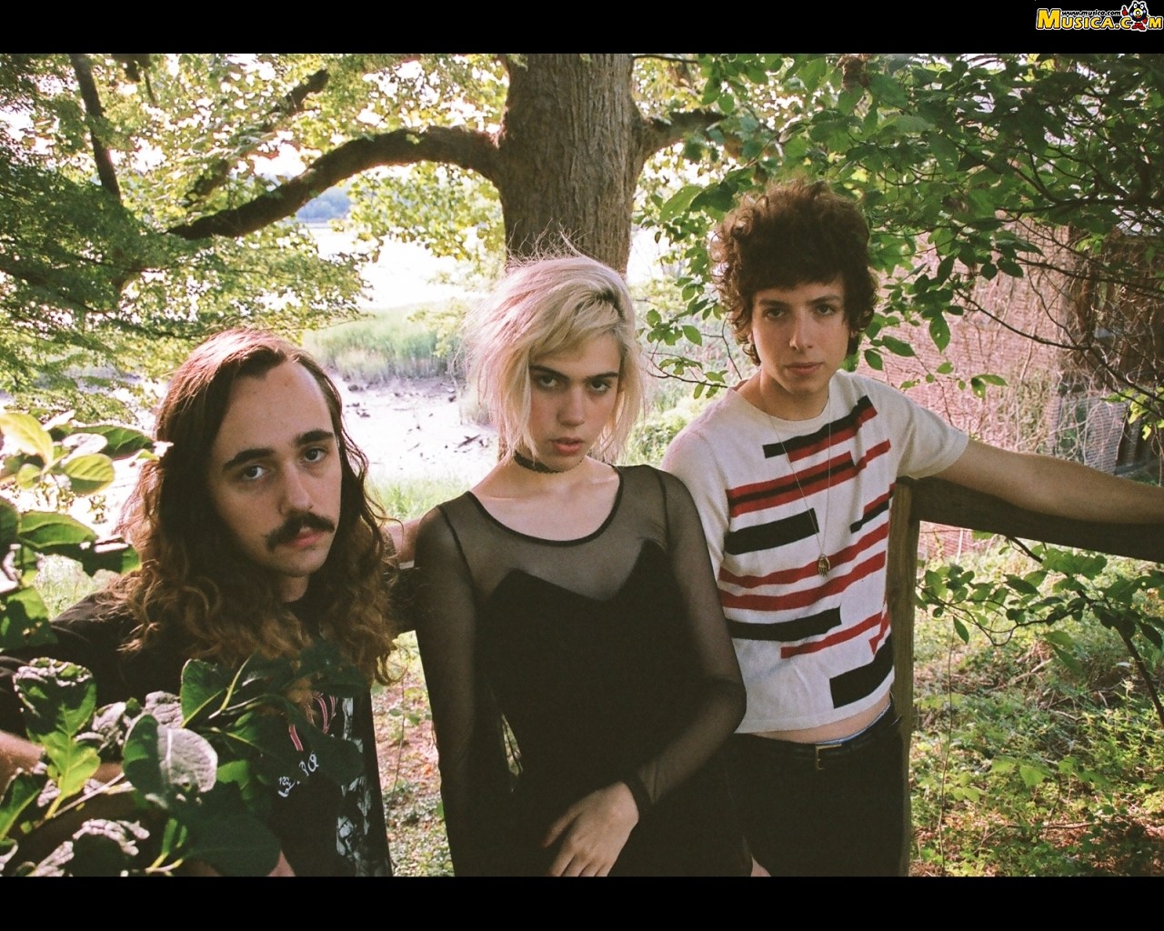 Fondo de pantalla de Sunflower Bean