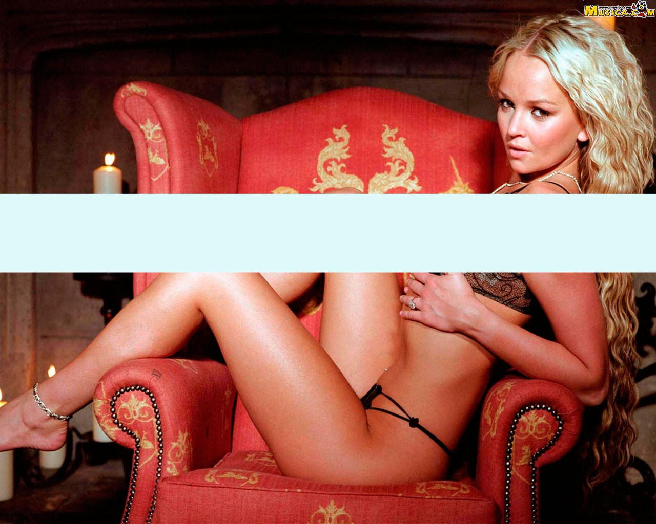 Fondo de pantalla de Jennifer Ellison