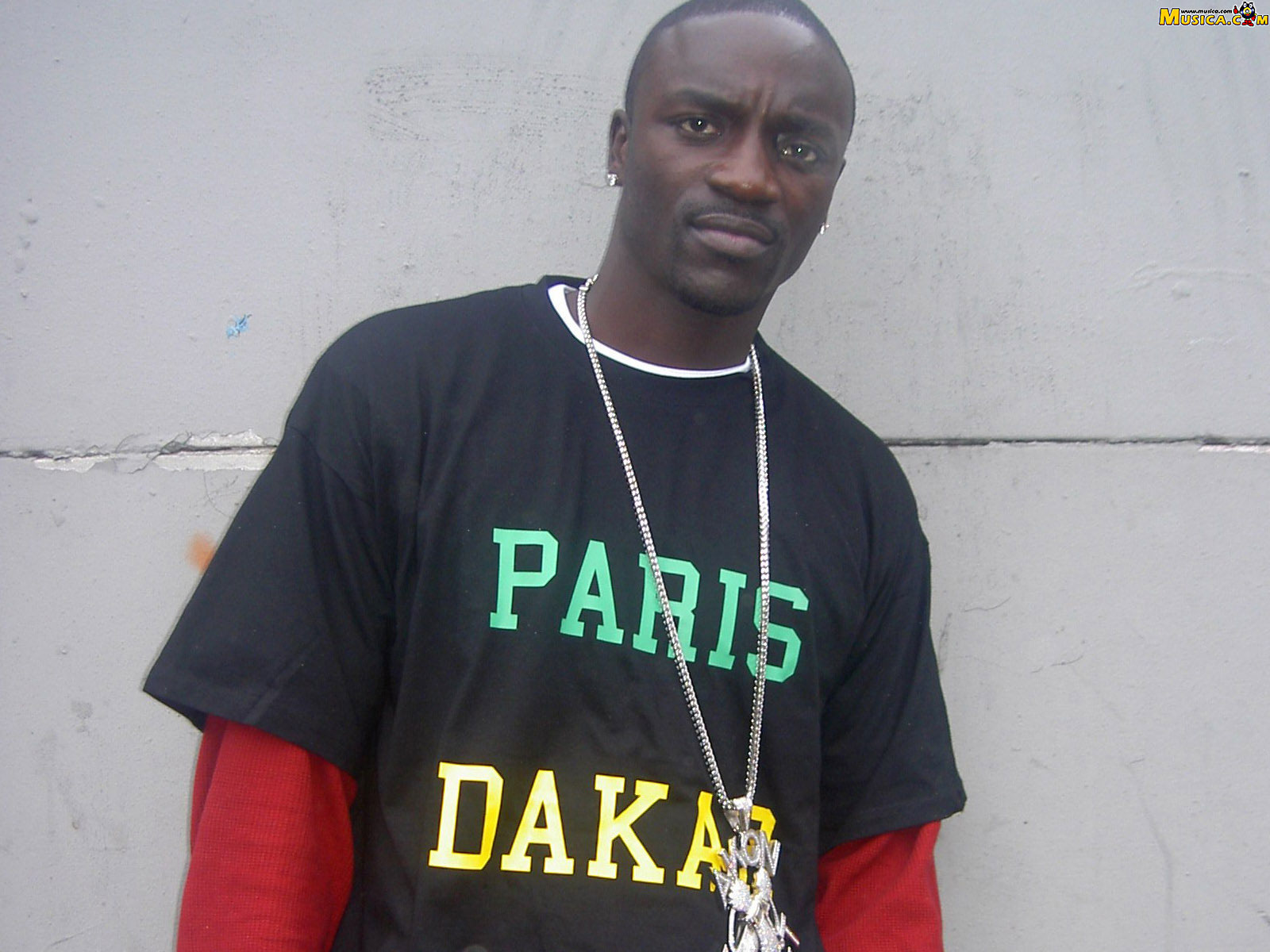 Fondo de pantalla de Akon