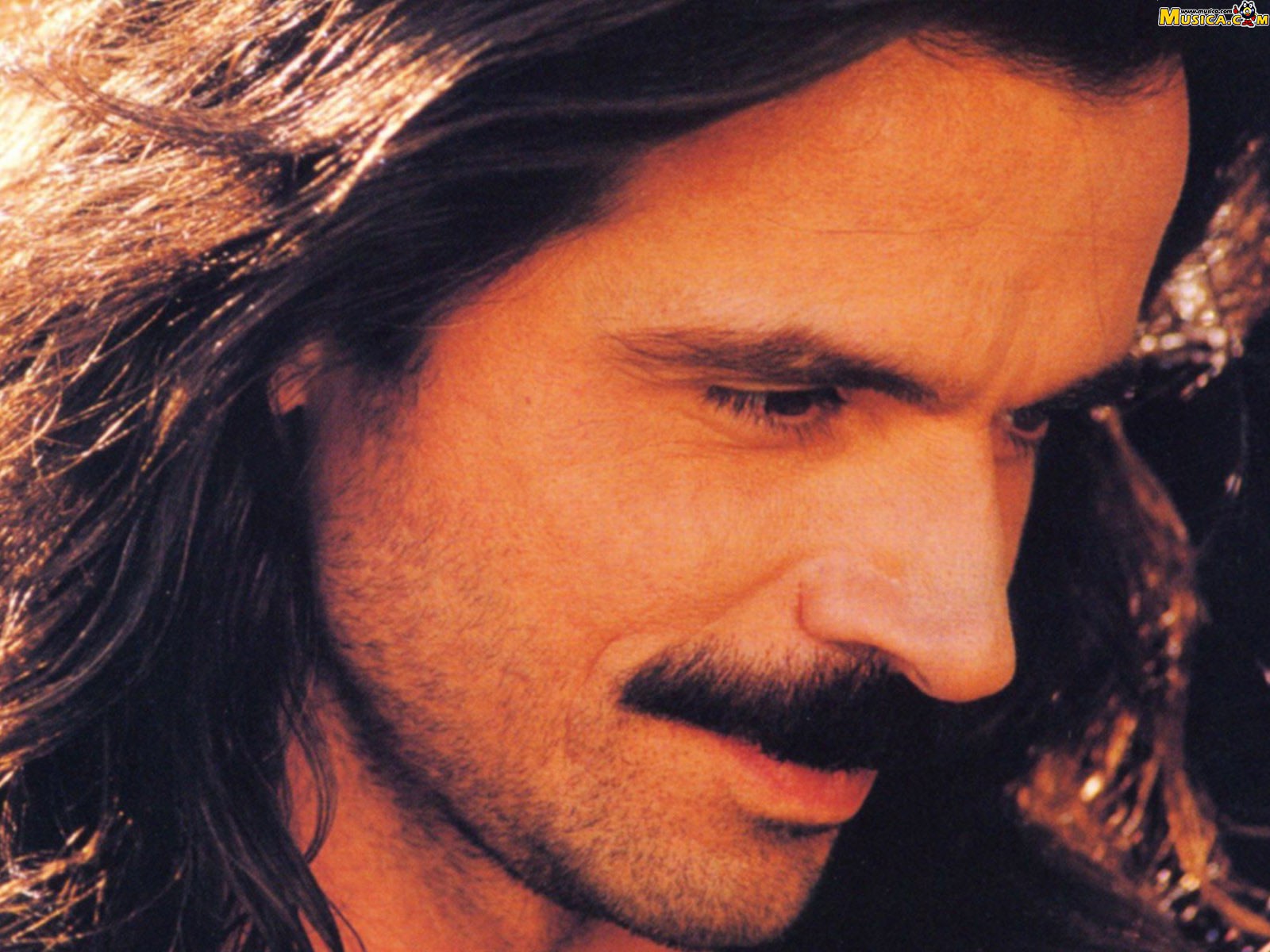 Fondo de pantalla de Yanni