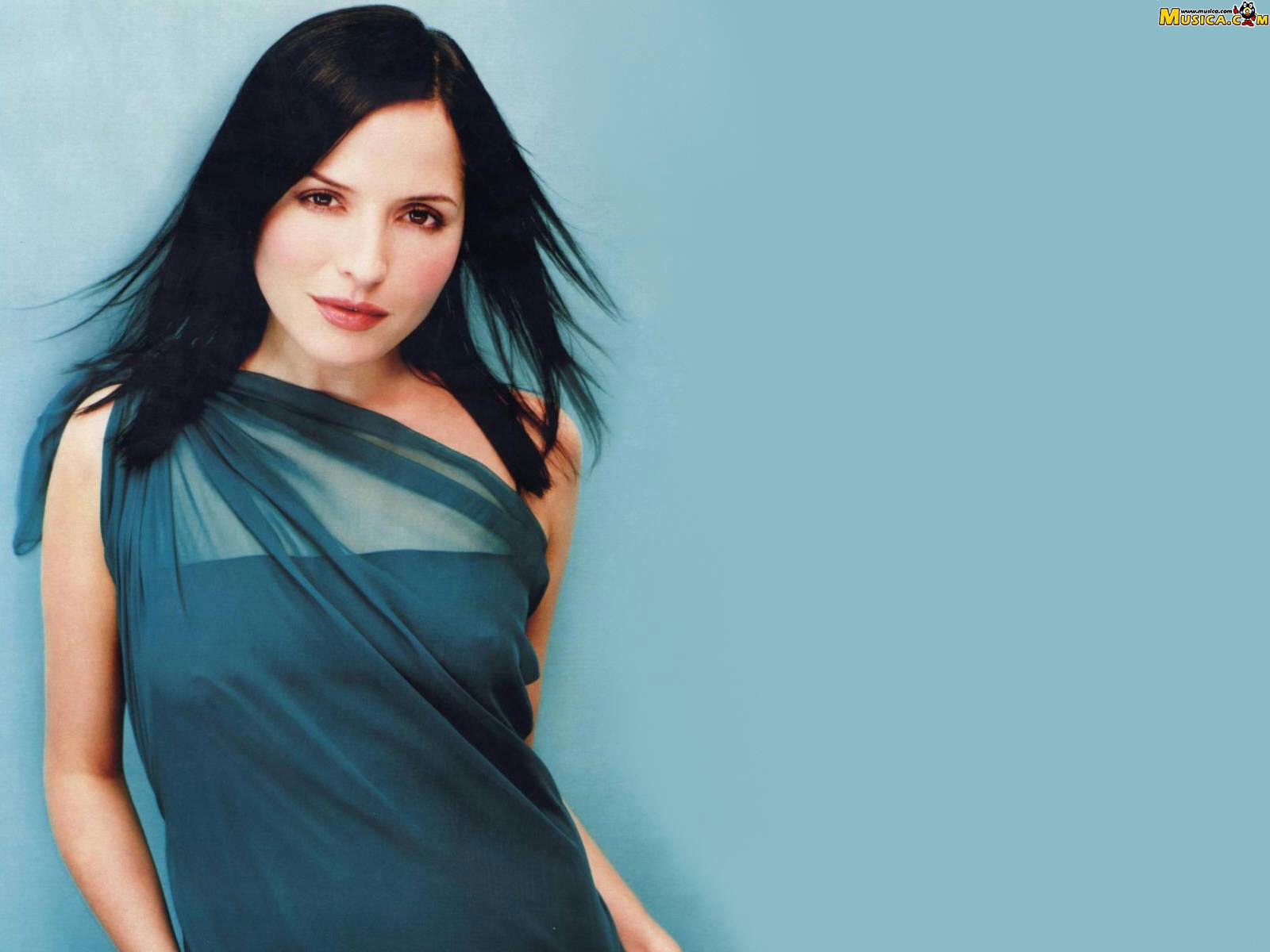 Fondo de pantalla de Andrea Corr
