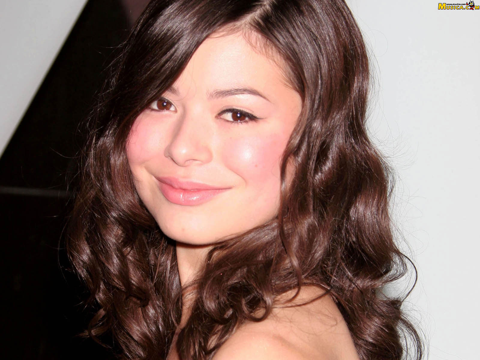 Fondo de pantalla de Miranda Cosgrove
