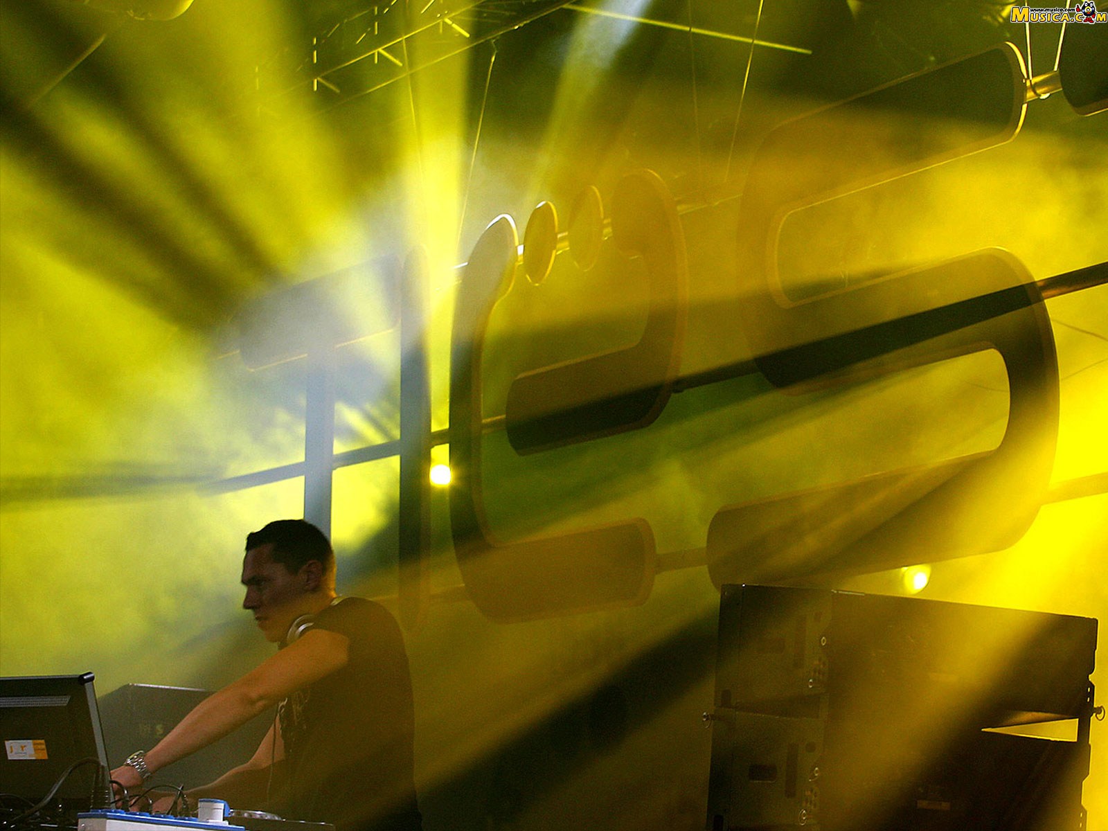 Fondo de pantalla de DJ Tiesto
