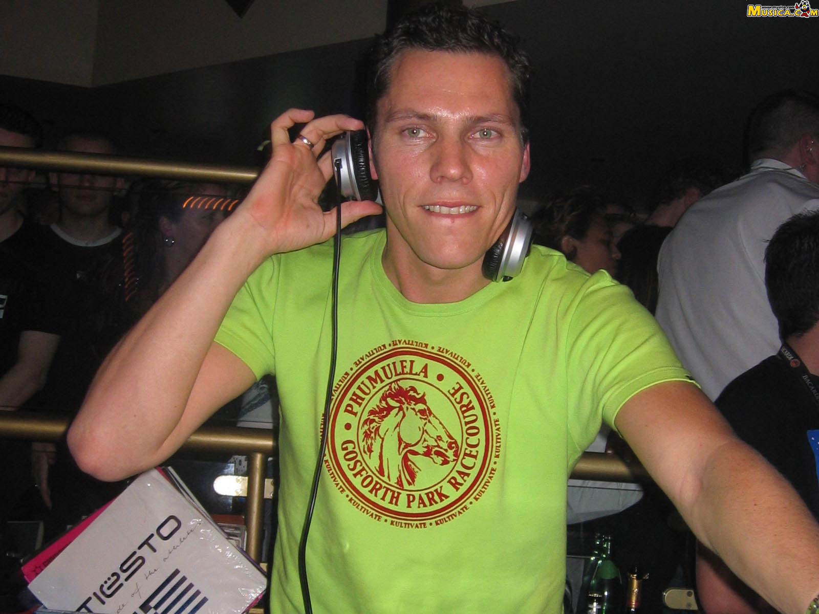 Fondo de pantalla de DJ Tiesto